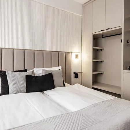 Hotel Delta-2